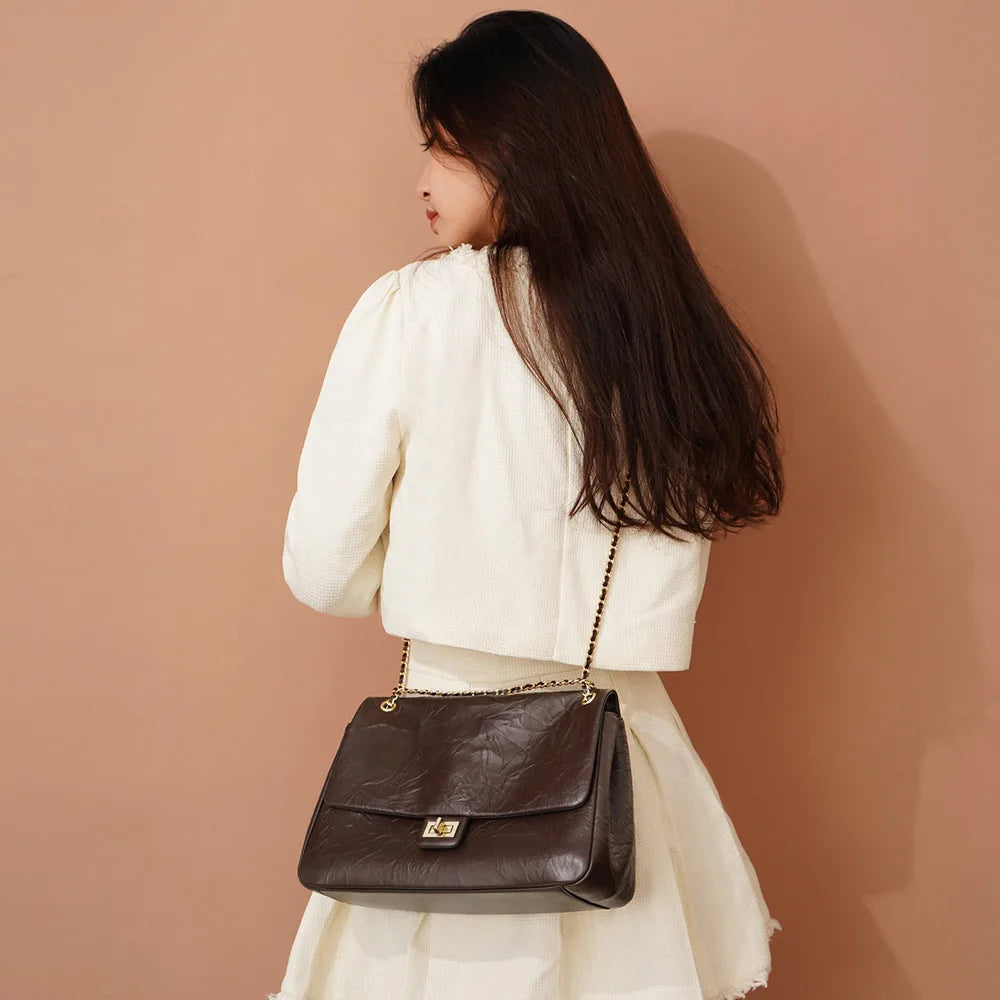 Vintage Saddle Shape Leather Purse