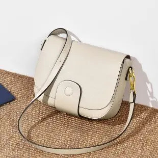 Soft Envelope Saddle Shoulder Bag