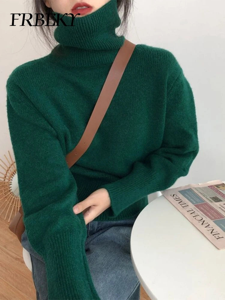 Oversized Vintage Knit Turtleneck Sweater