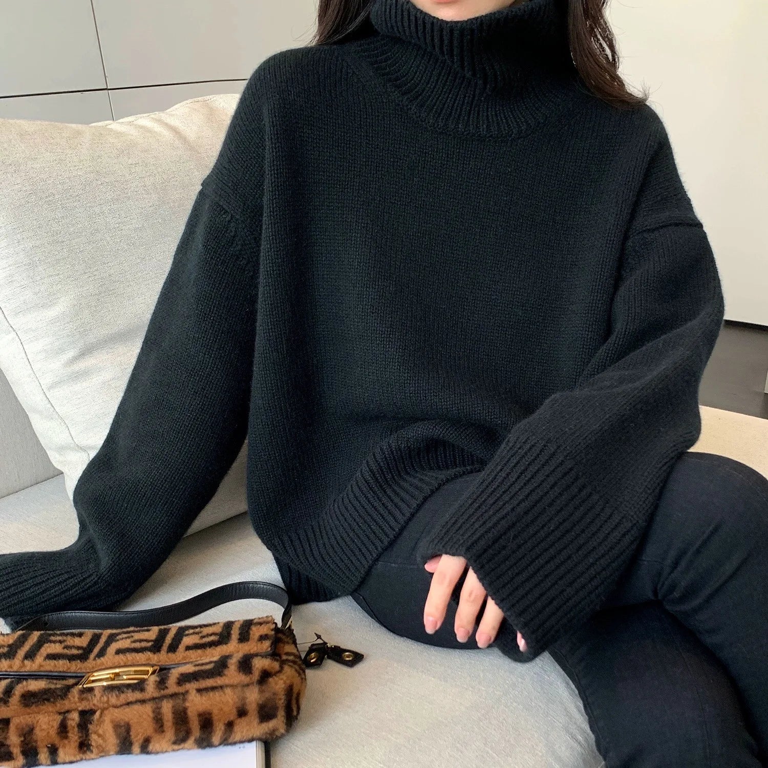 Thick Cashmere Turtleneck Sweater Women's