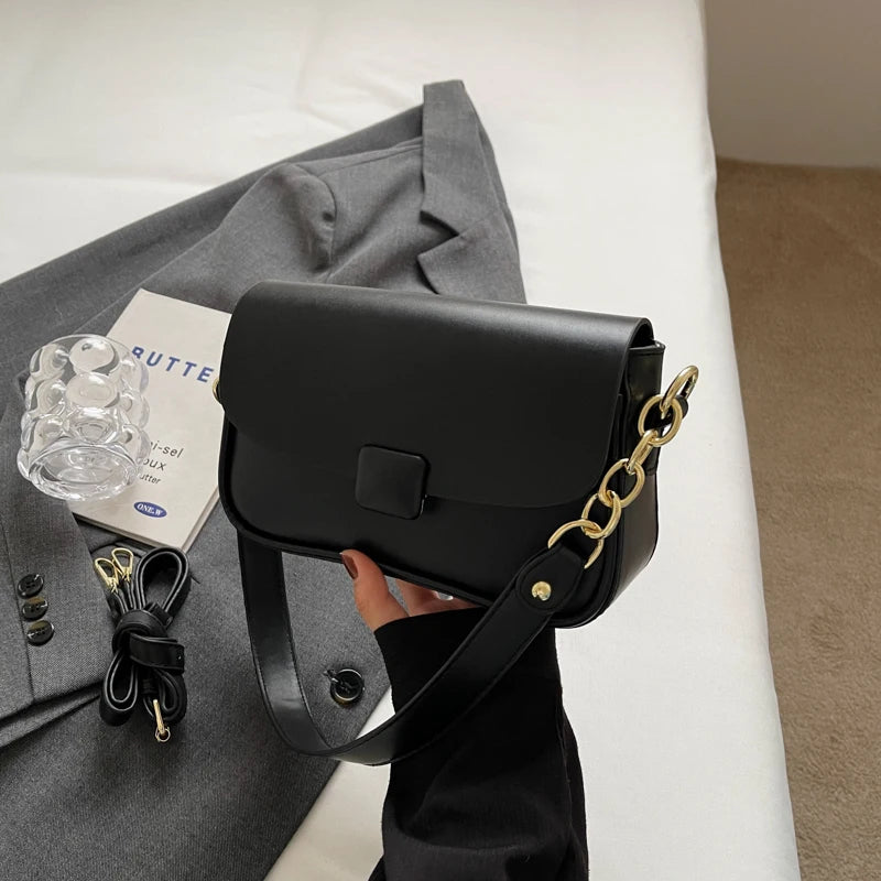 French Texture Chain Square Bag