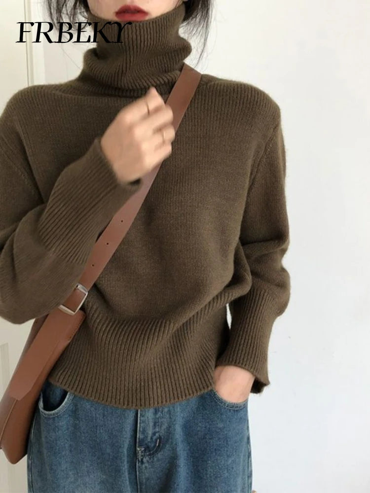 Oversized Vintage Knit Turtleneck Sweater