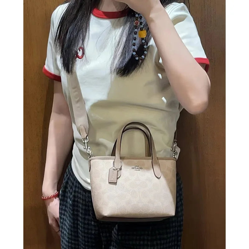 Classic Retro Commuter Crossbody Bag