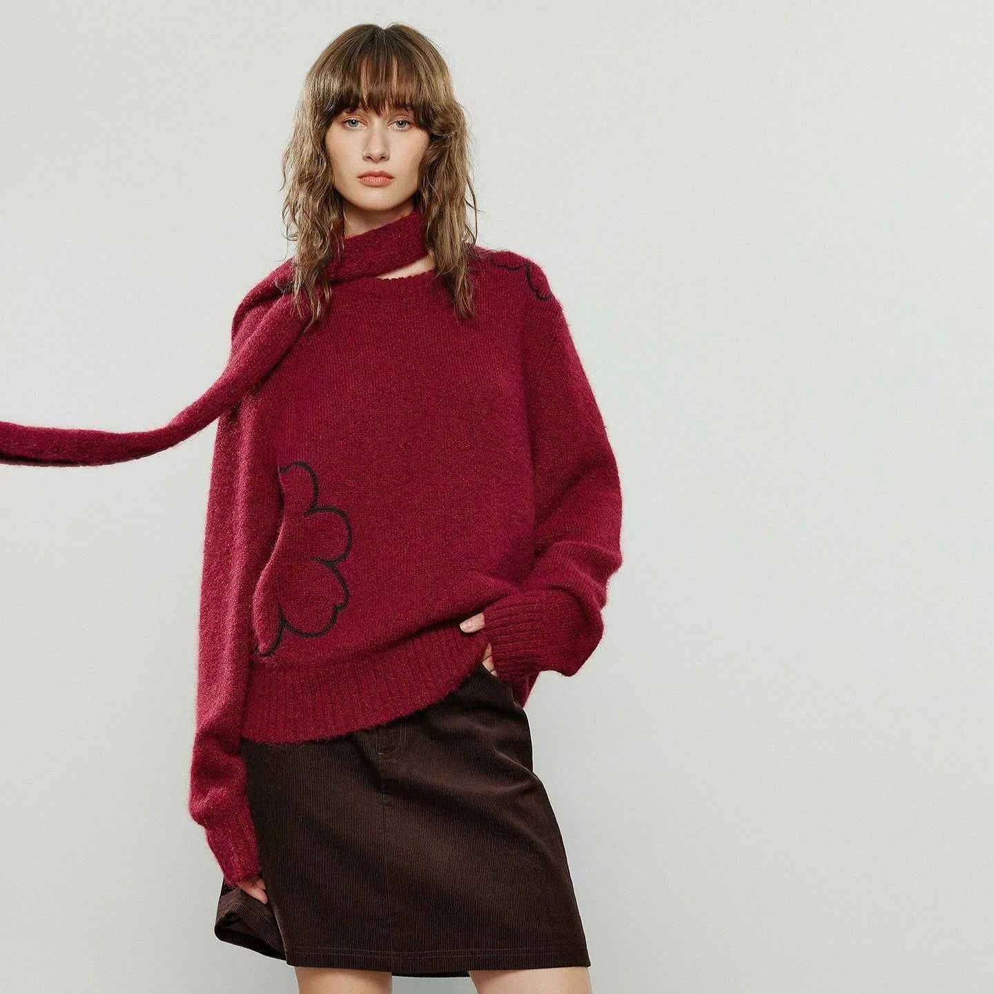 TOYOUTH Women Sweaters 2025 Winter New Crew-neck Loose Glutinous Rice Velvet Texture Flower Embroidery Lazy Atmosphere Tops